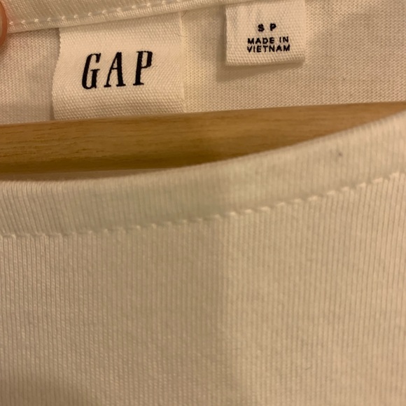 GAP White Crop T-Shirt with Bow - Picture 2 of 3